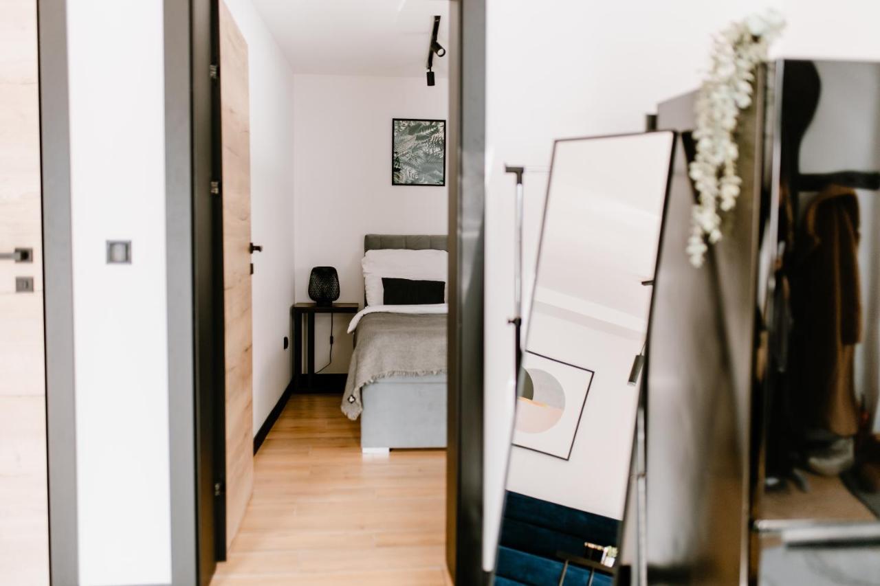 Apartamenty Larice - Podgrzewany Basen, Balia I Sauna Сверадув-Здруй Экстерьер фото