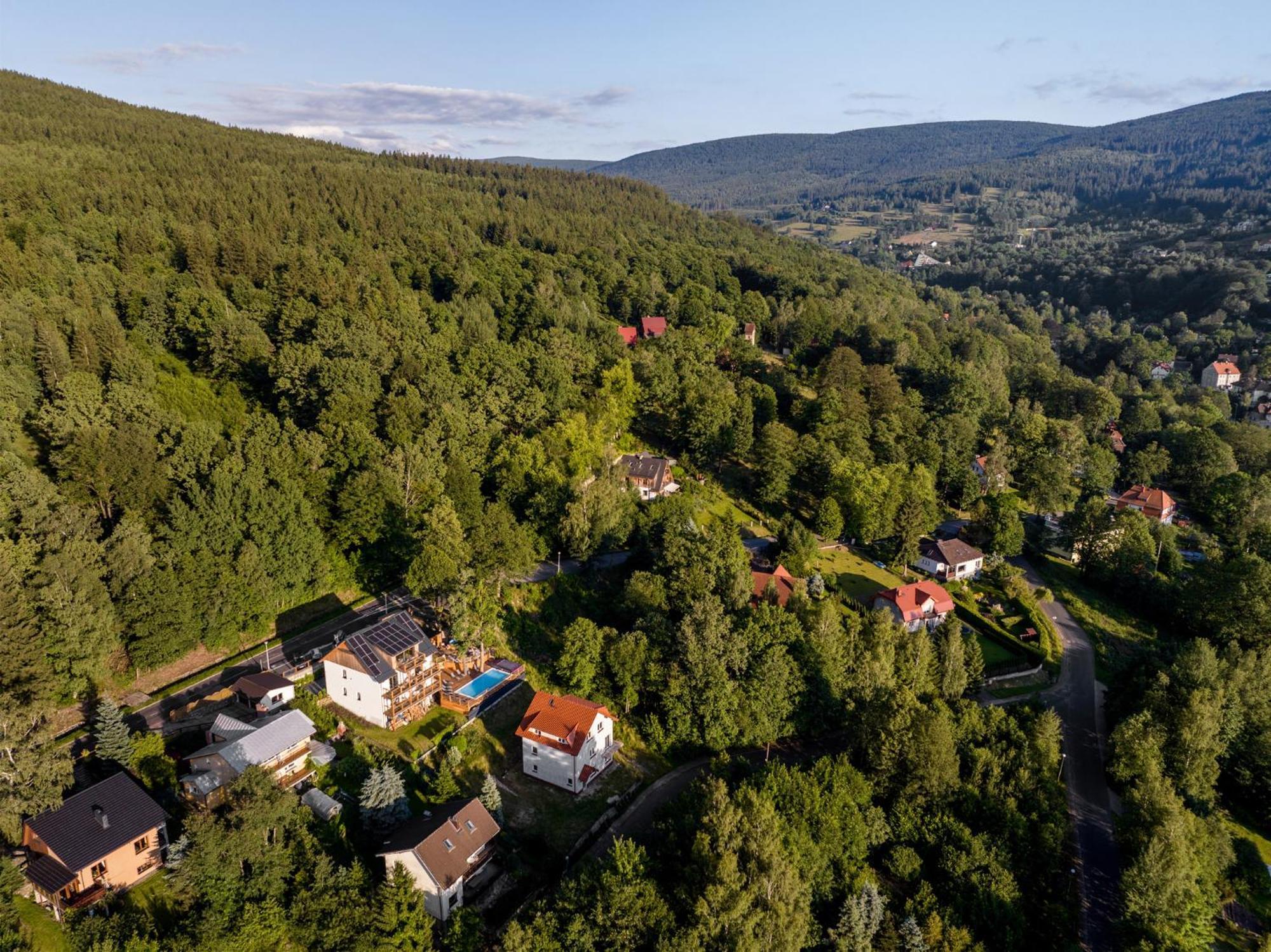 Apartamenty Larice - Podgrzewany Basen, Balia I Sauna Сверадув-Здруй Экстерьер фото